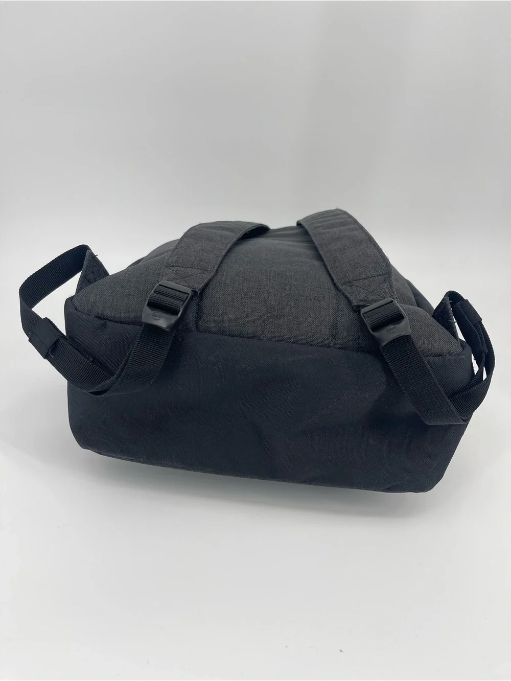 Herschel Nova Mid-Volume Two-Tone Charcoal Grey Backpack Trendy Classic Quality